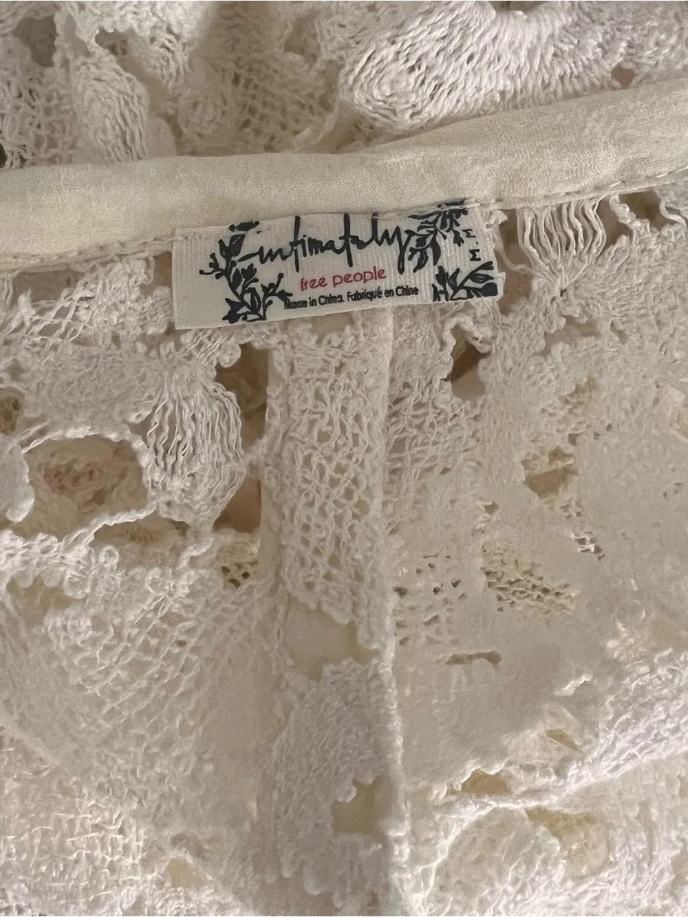 Free People (intimates) Cream Lace Open-Front Kimono Cardigan/ Robe Size M